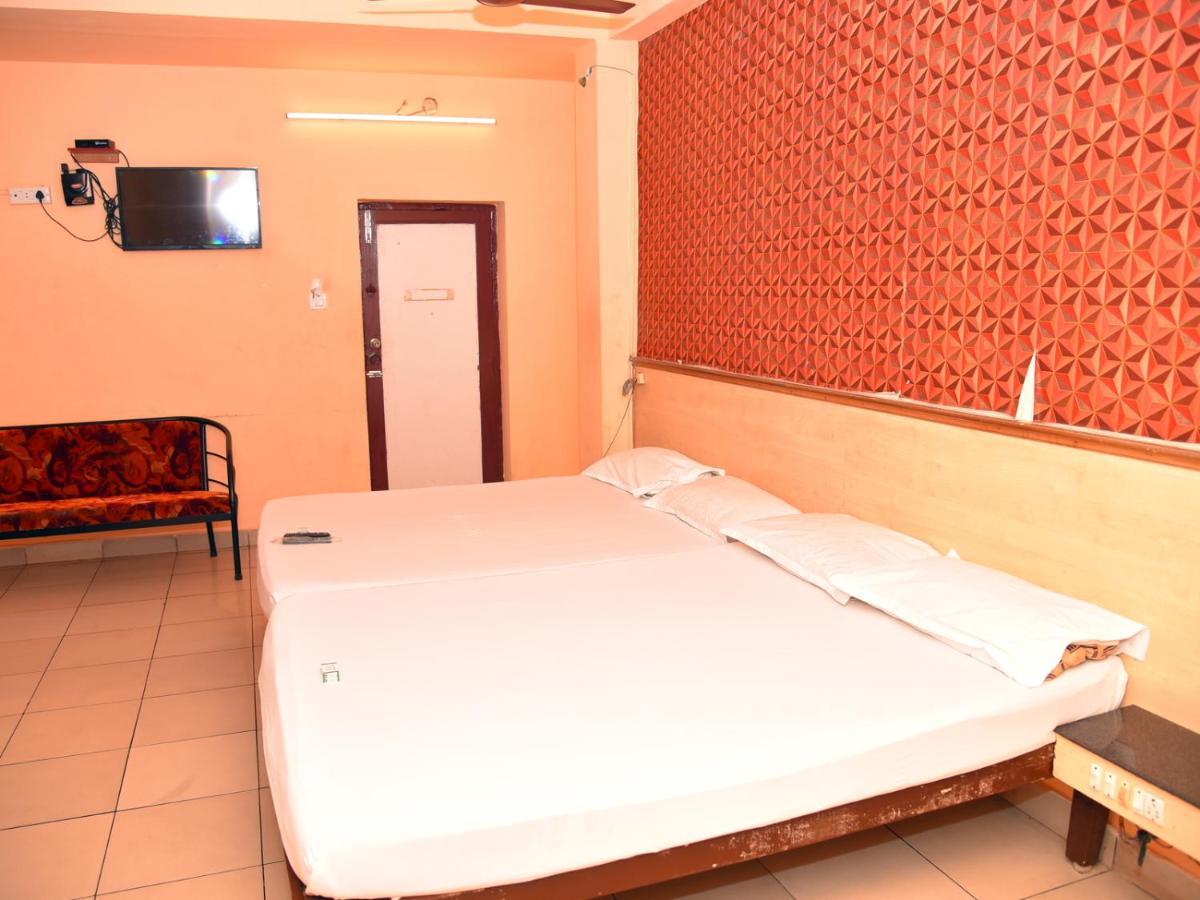 Hotel Aditya Puducherry Zewnętrze zdjęcie