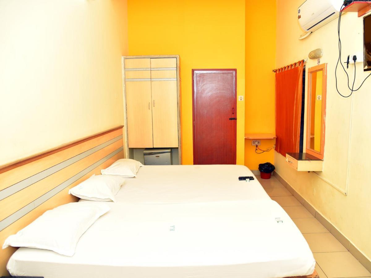 Hotel Aditya Puducherry Zewnętrze zdjęcie